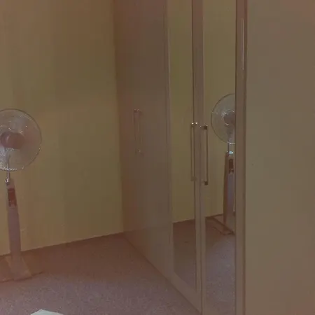 아파트 Ferienwohnung-hagenower-str-38 슈베린