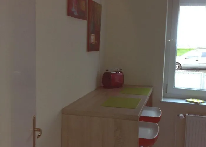 Ferienwohnung-hagenower-str-38 * 슈베린